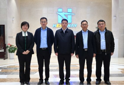 崂山区委书记张元升一行到抖圈走访调研